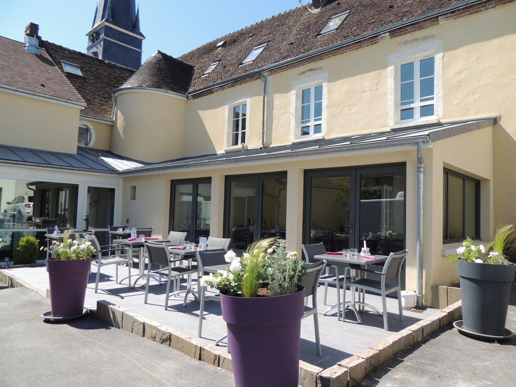 Auberge de la Cloche Le Theil-sur-Huisne Exterior foto